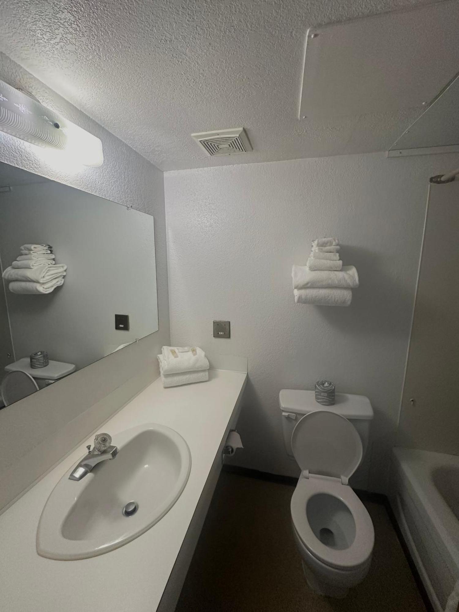 Island West Resort-Motel ユクルーレット 部屋 写真